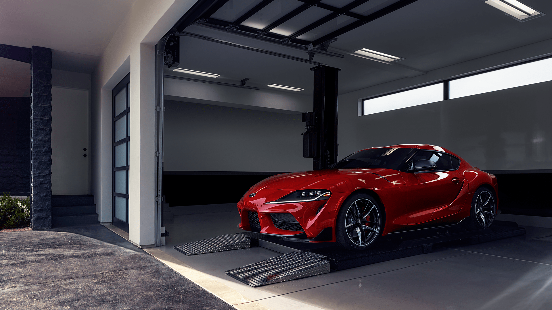 Toyota Supra Is Here for 2020