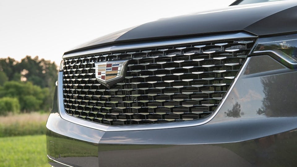 front grille of the 2020 cadillac XT6