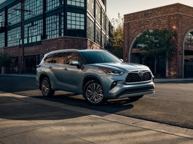 Taylor Toyota of Hermitage - The 2021 Toyota Highlander is one impressive mid-size crossover near Grove City PA