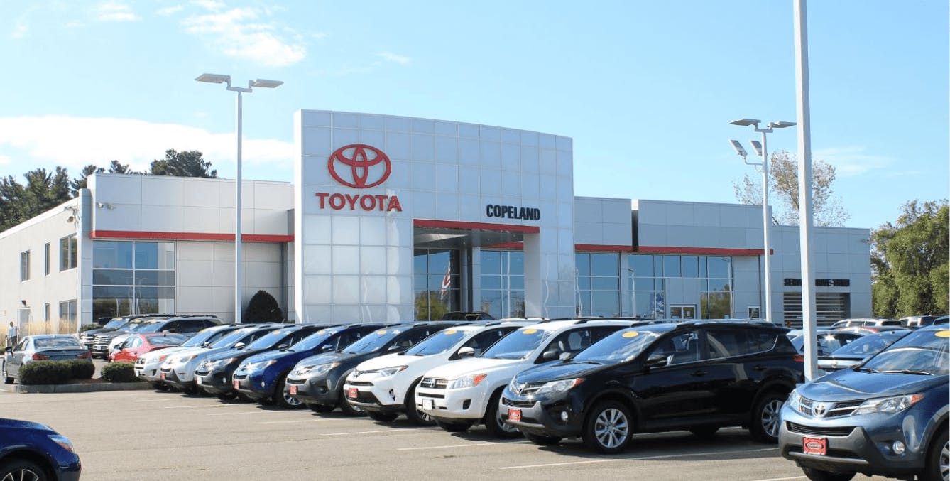 outside view of copeland toyota building