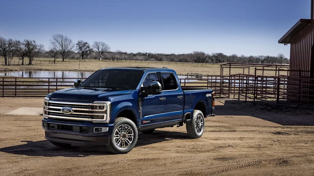 Exploring the 2025 Ford Super Duty Platinum Plus