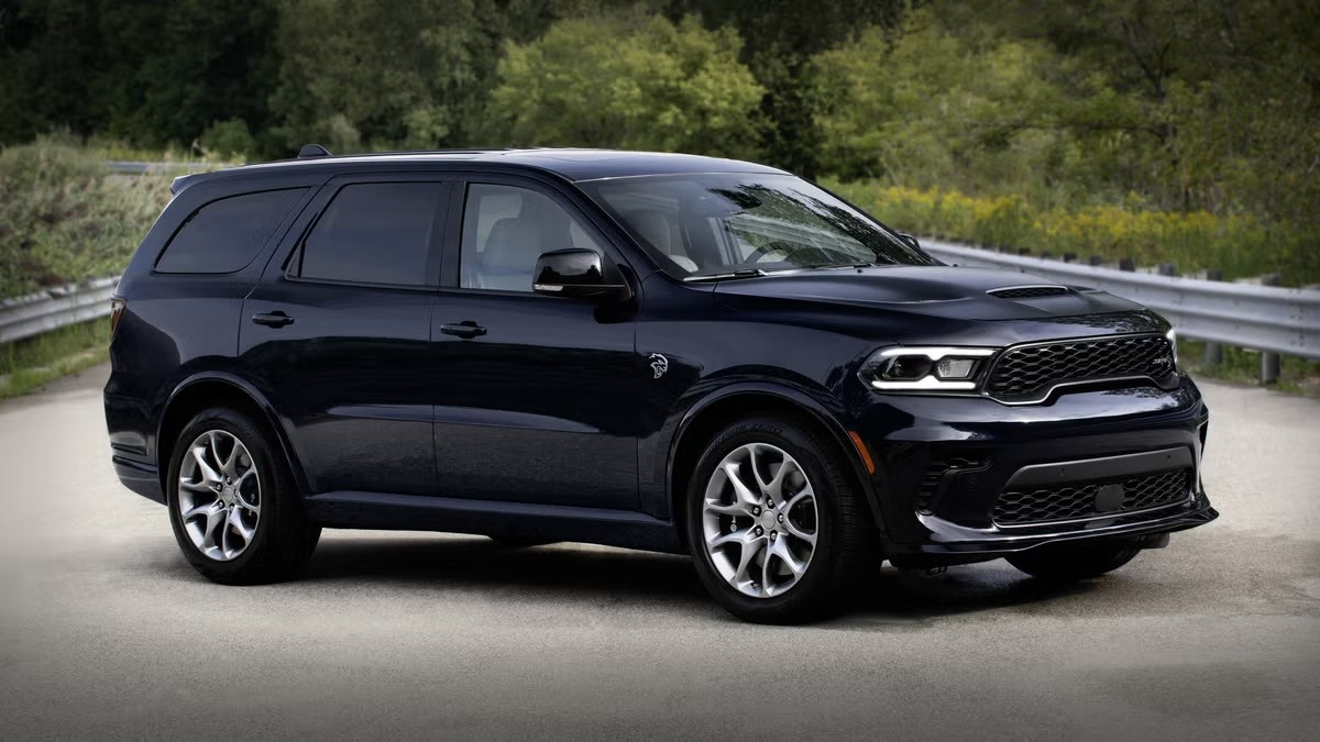 g3zhtqof 2025 Durango Hellcat Hammerhead parked on wooded street
