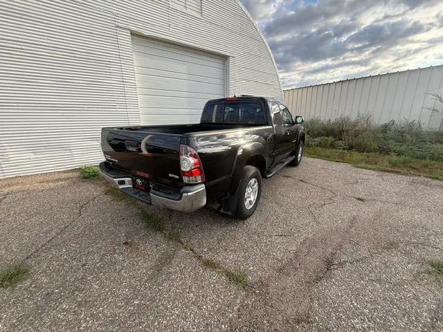 Used 2015 Toyota Tacoma Truck