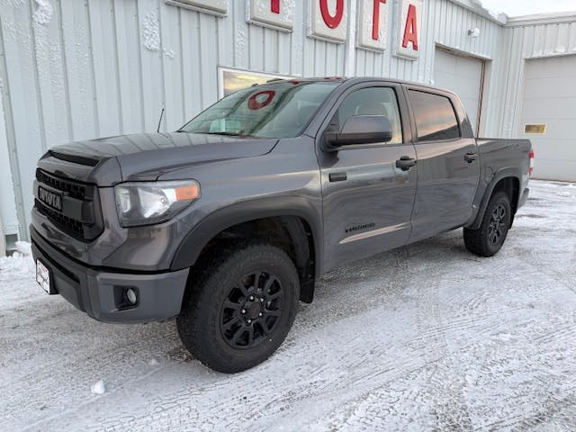 2016 Toyota Tundra TRD Pro's photo