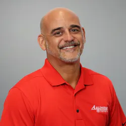 Luis Perez Photo