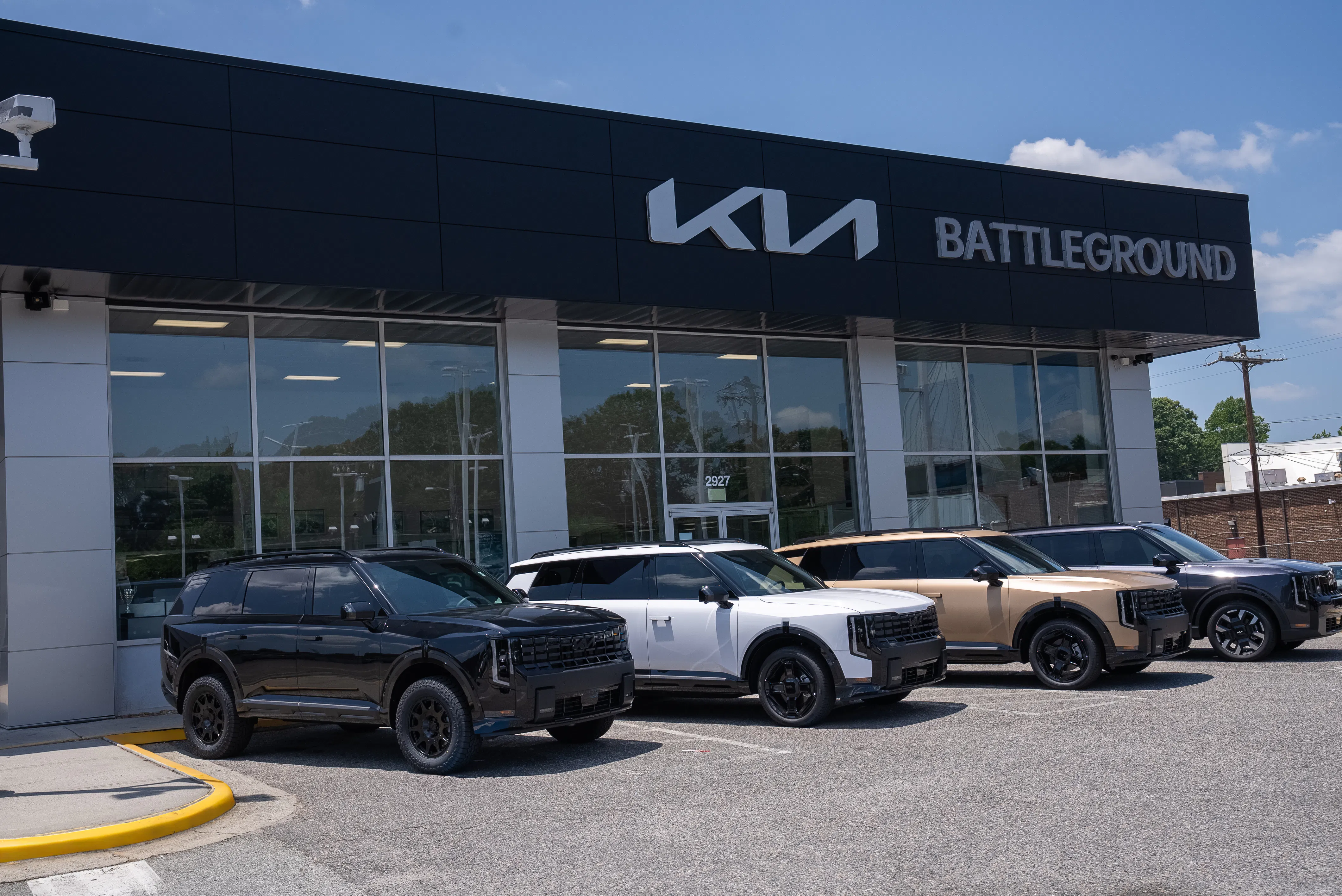 Battleground Kia Front Dealership