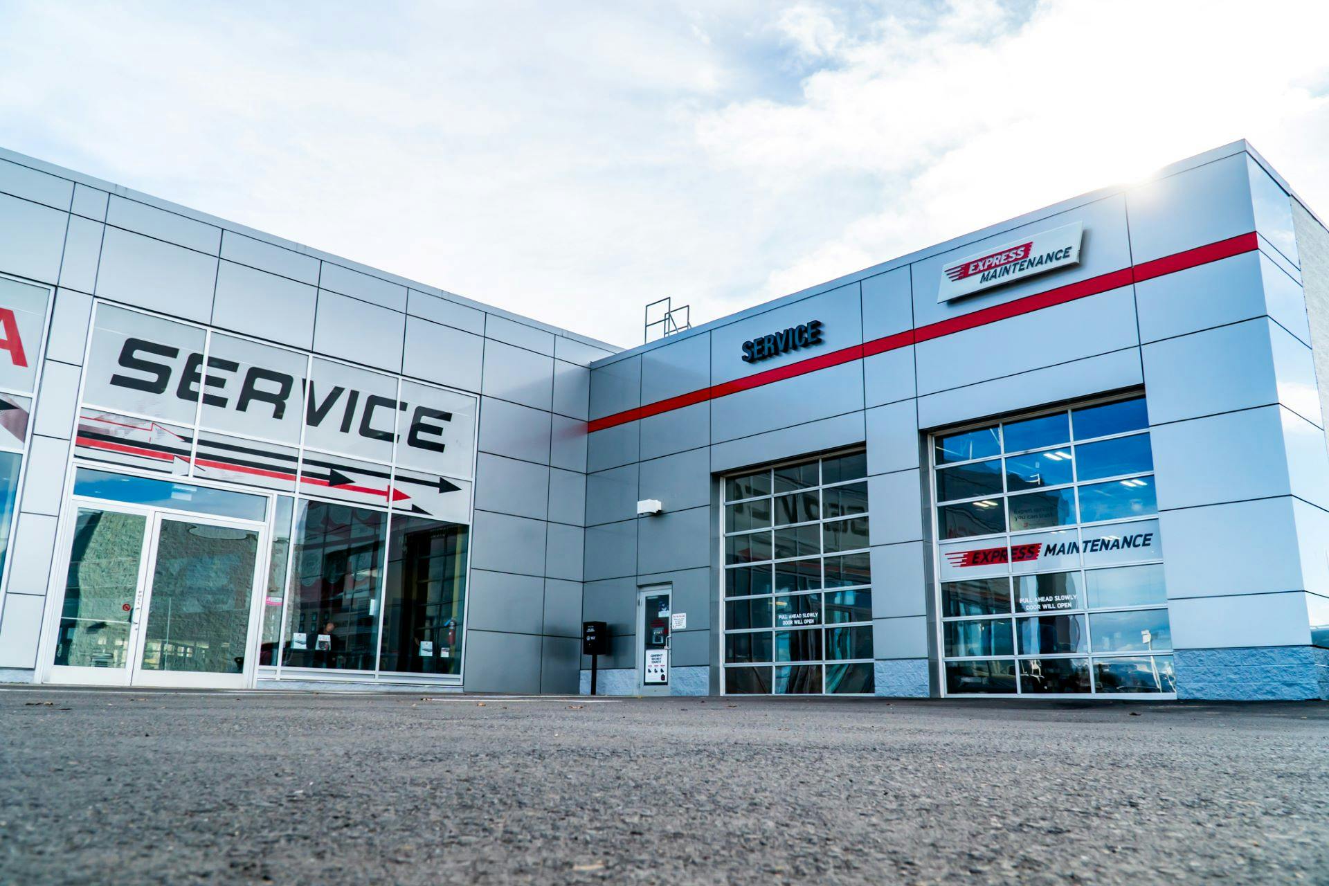 Toyota of Bozeman Service center exterior