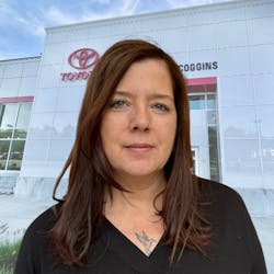 Pauline Corrales Photo