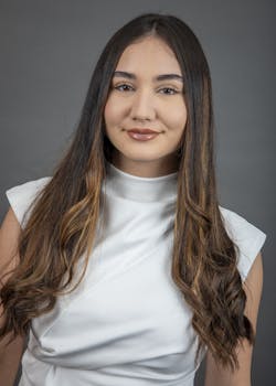 Alejandra Corona Photo