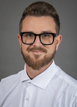 Lester Artigas Photo