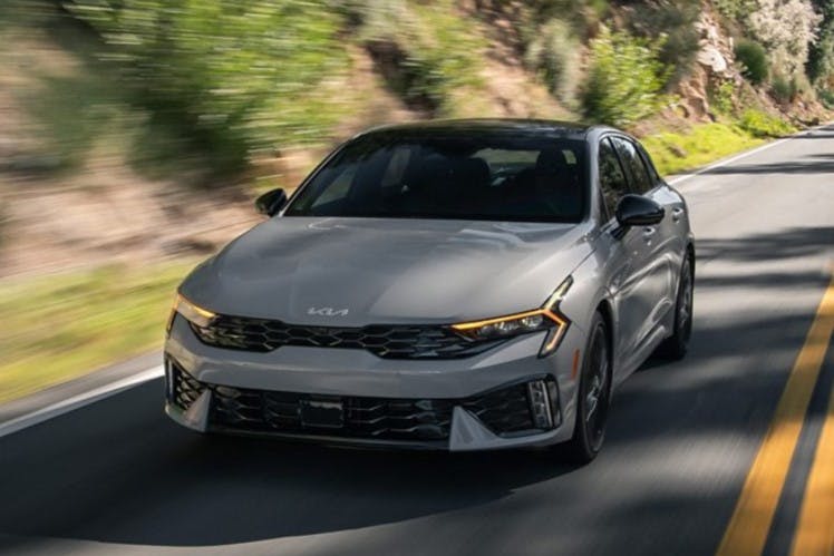 2026 Kia K5: A Bold Mid-Size Sedan That Redefines Style and Innovation