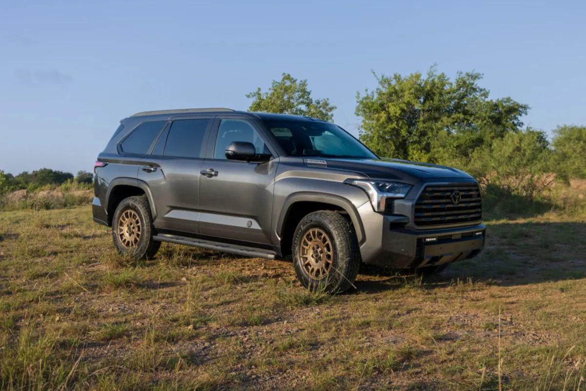 toyota sequoia