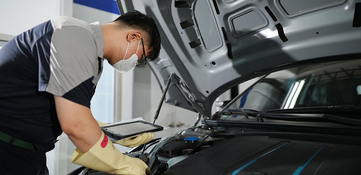 The Ins and Outs of Electric Vehicle Maintenance