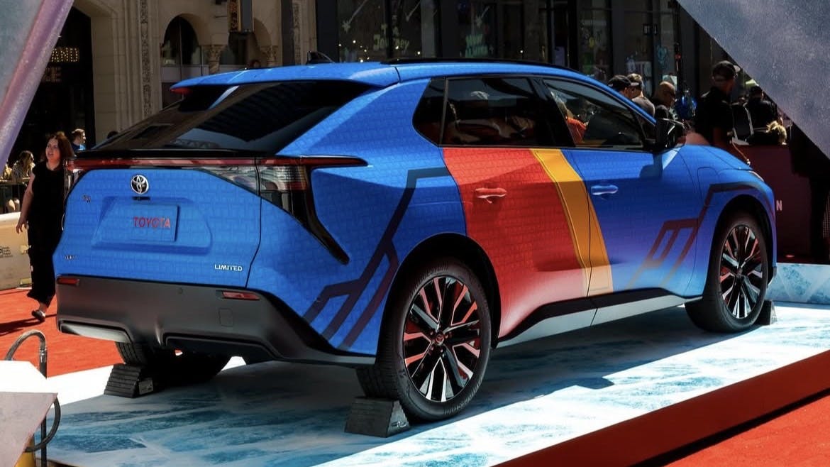 Superman-Themed Toyota bZ4X Unveiled at Red Carpet Premiere