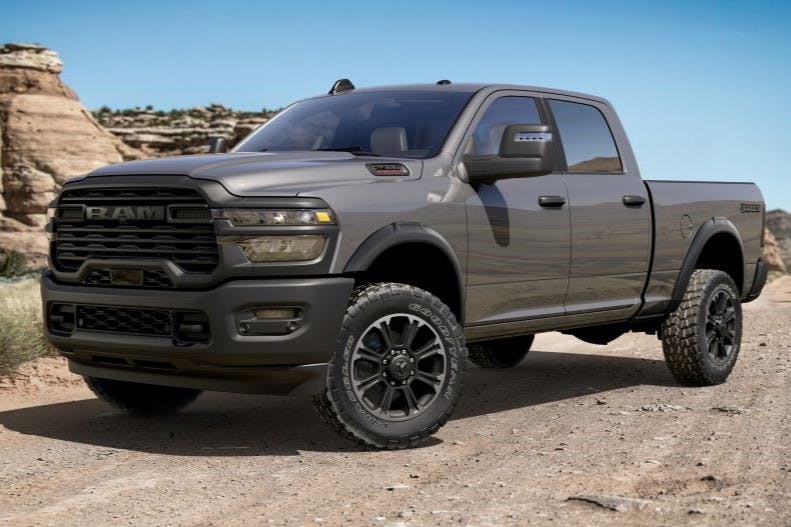 Ram_2500_Warlock Double Heavy Duty: Ram Adds to 2500 Models with Black Express and Warlock
