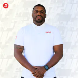 Donovan Jones Photo
