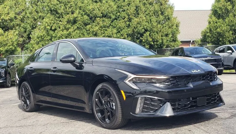 2027 Kia K5 GT-Line