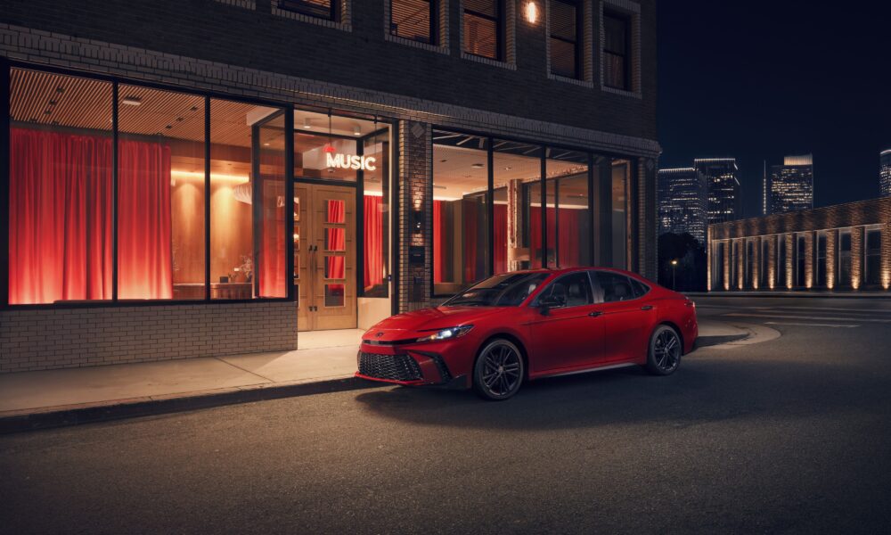 Camry vs Accord at Gale Toyota
