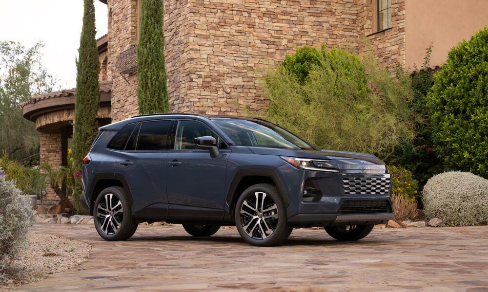 RAV4 vs CR-V at Gale Toyota