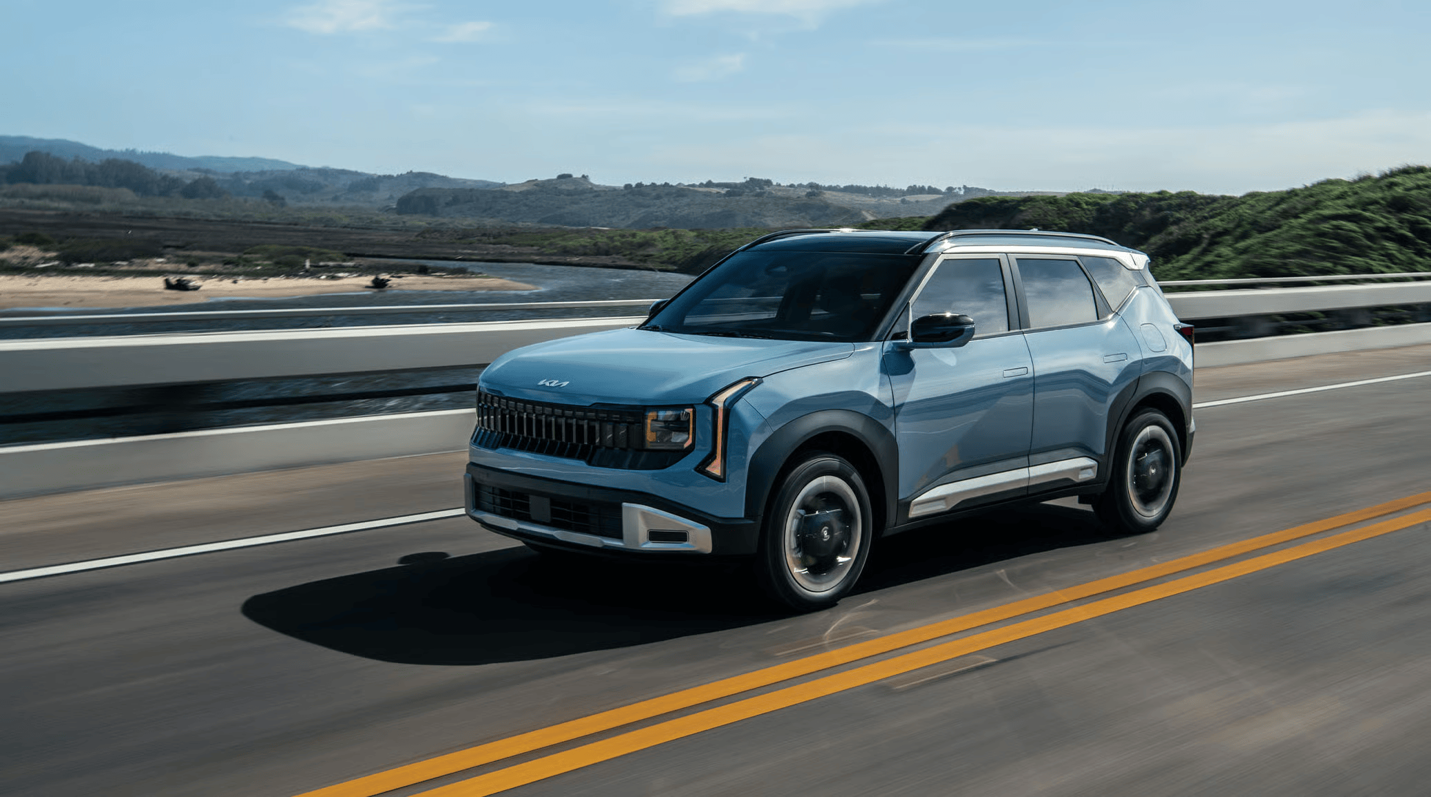 Blue Kia Seltos representing Kia lease options