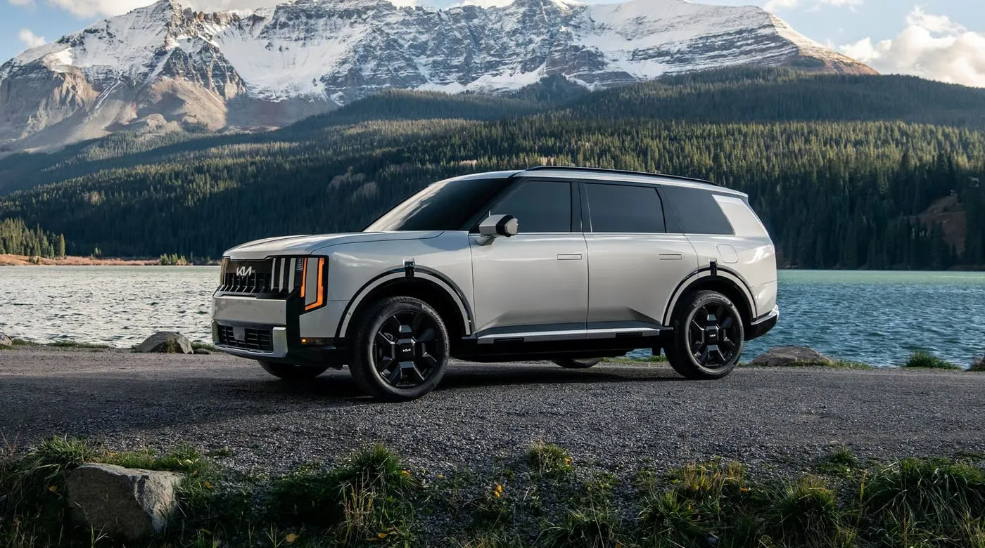 Kia Telluride Hybrid Silver