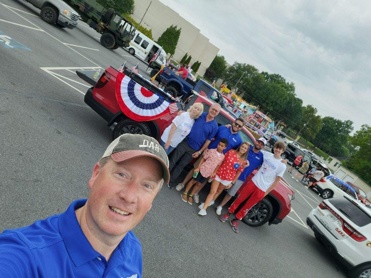 honda of cartersville in a parade