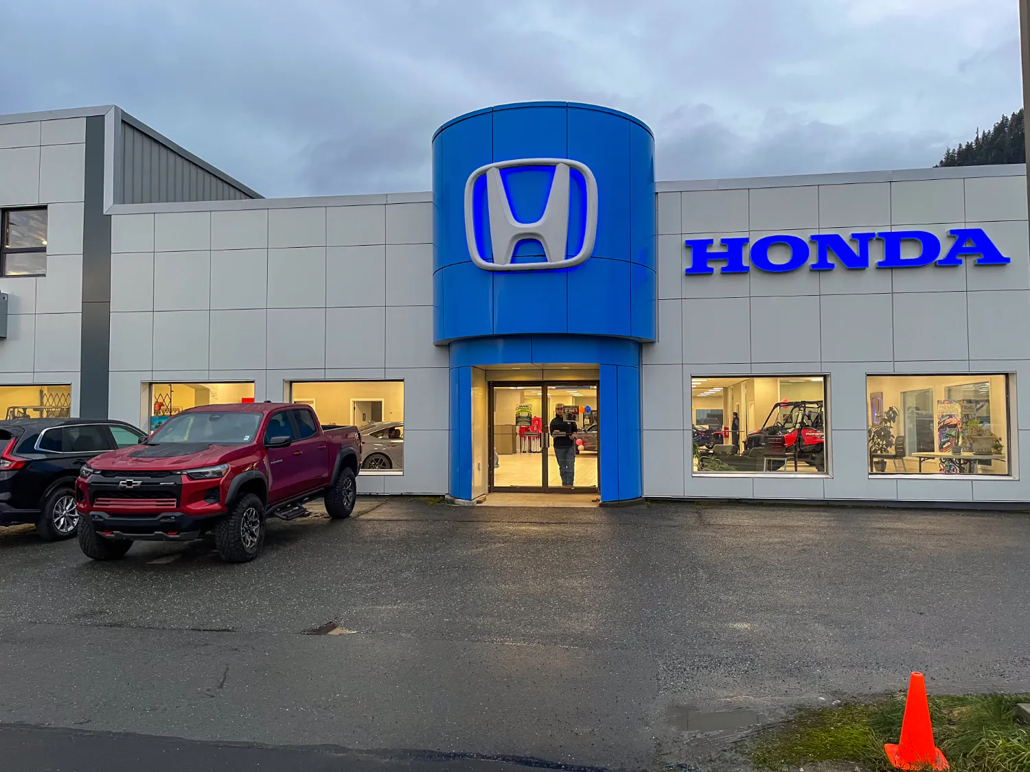 Juneau Honda dealership storefront in Juneau, Alaska