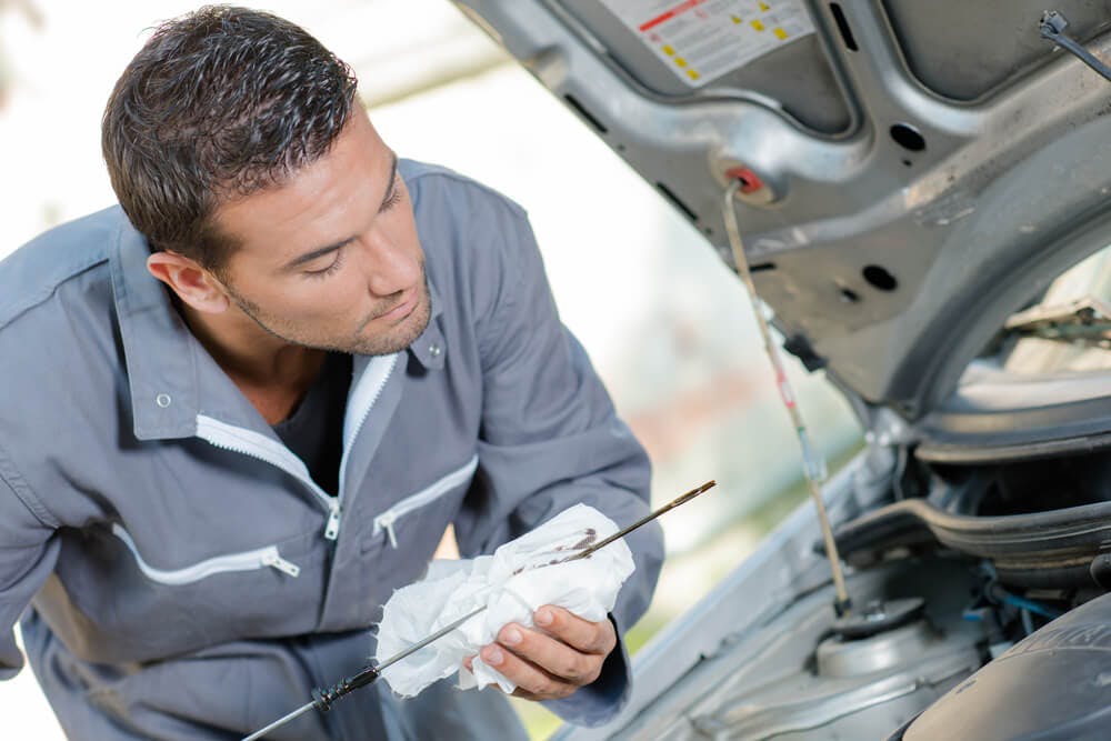 Signs It’s Time for an Oil Change
