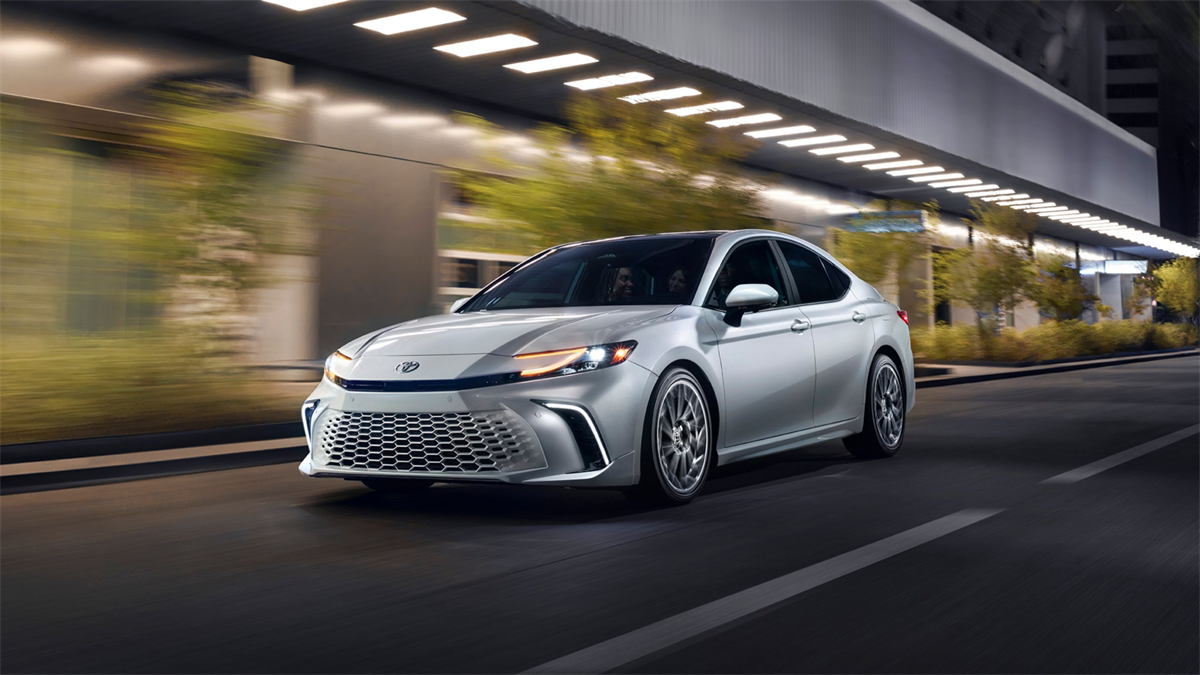 2026-Toyota-Camry-driving-during-the-night