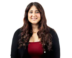 Courtney Demello Photo