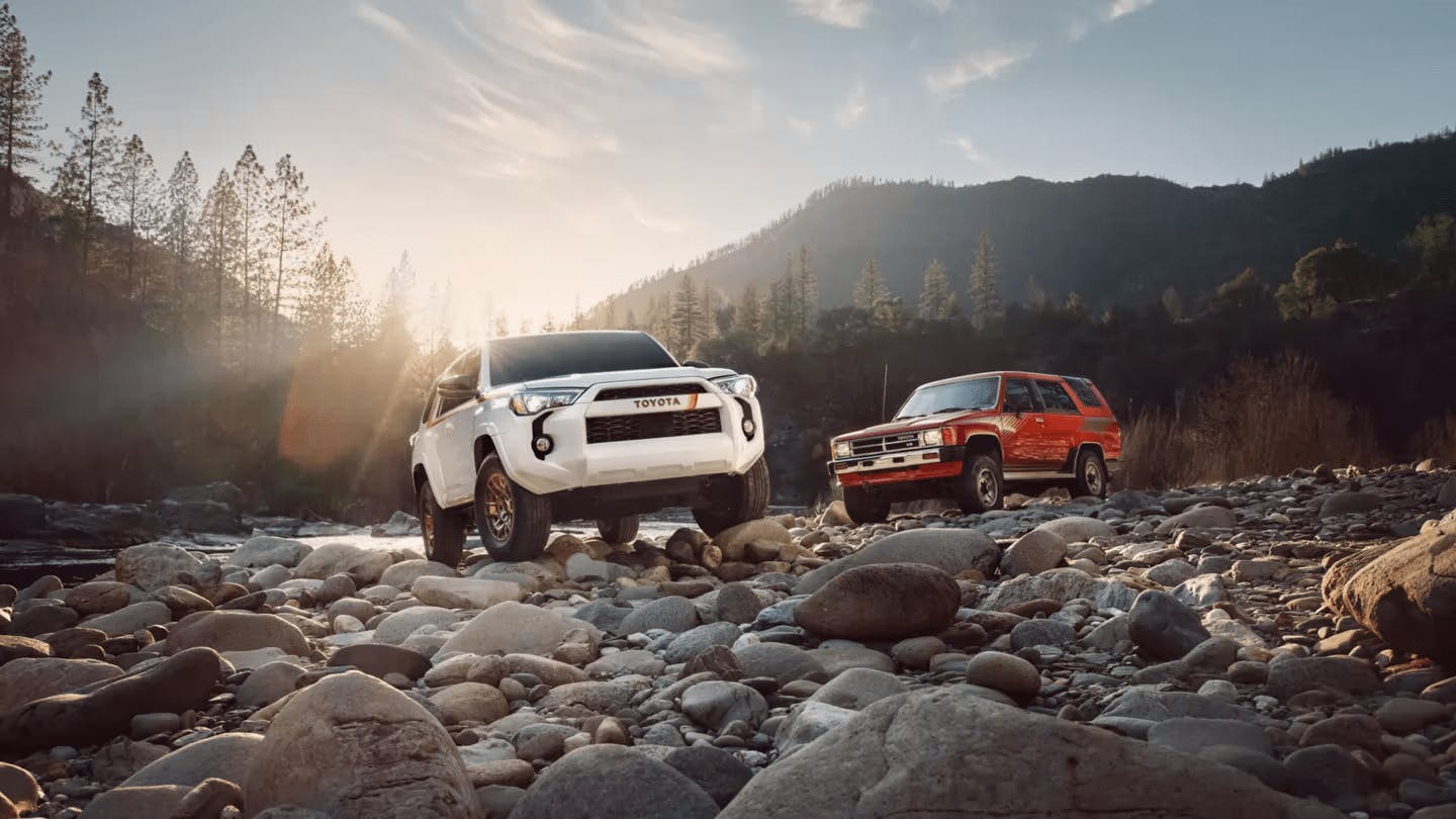 parked on rocks 2023 4runner