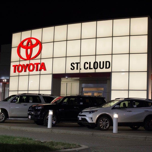 st. cloud Toyota exterior