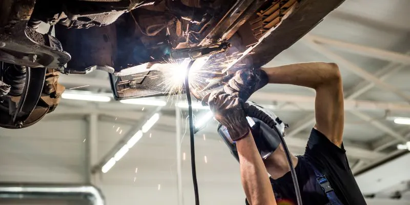 Hyundai paintless dent repair in Ewing Township, NJ