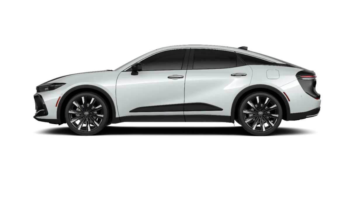 MY25_Crown_US_Platinum-HybridMax-AWD_02XW_003_DS-Profile_6K (PNG)