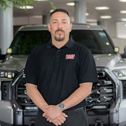 Fernando Mazariegoz Photo