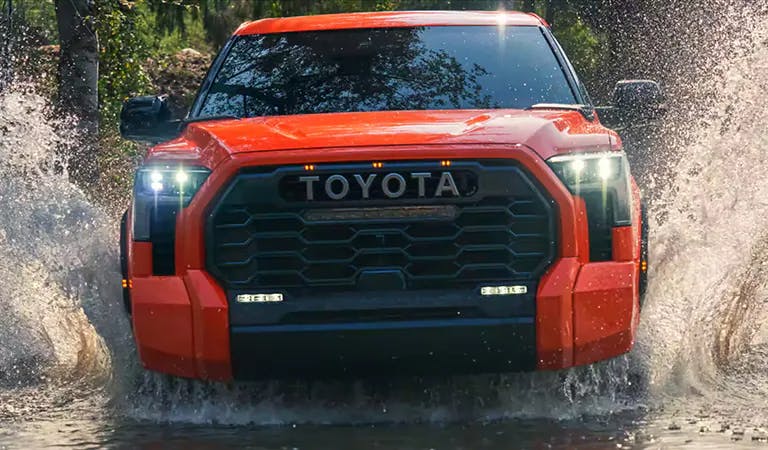 orange Tundra Performance Features