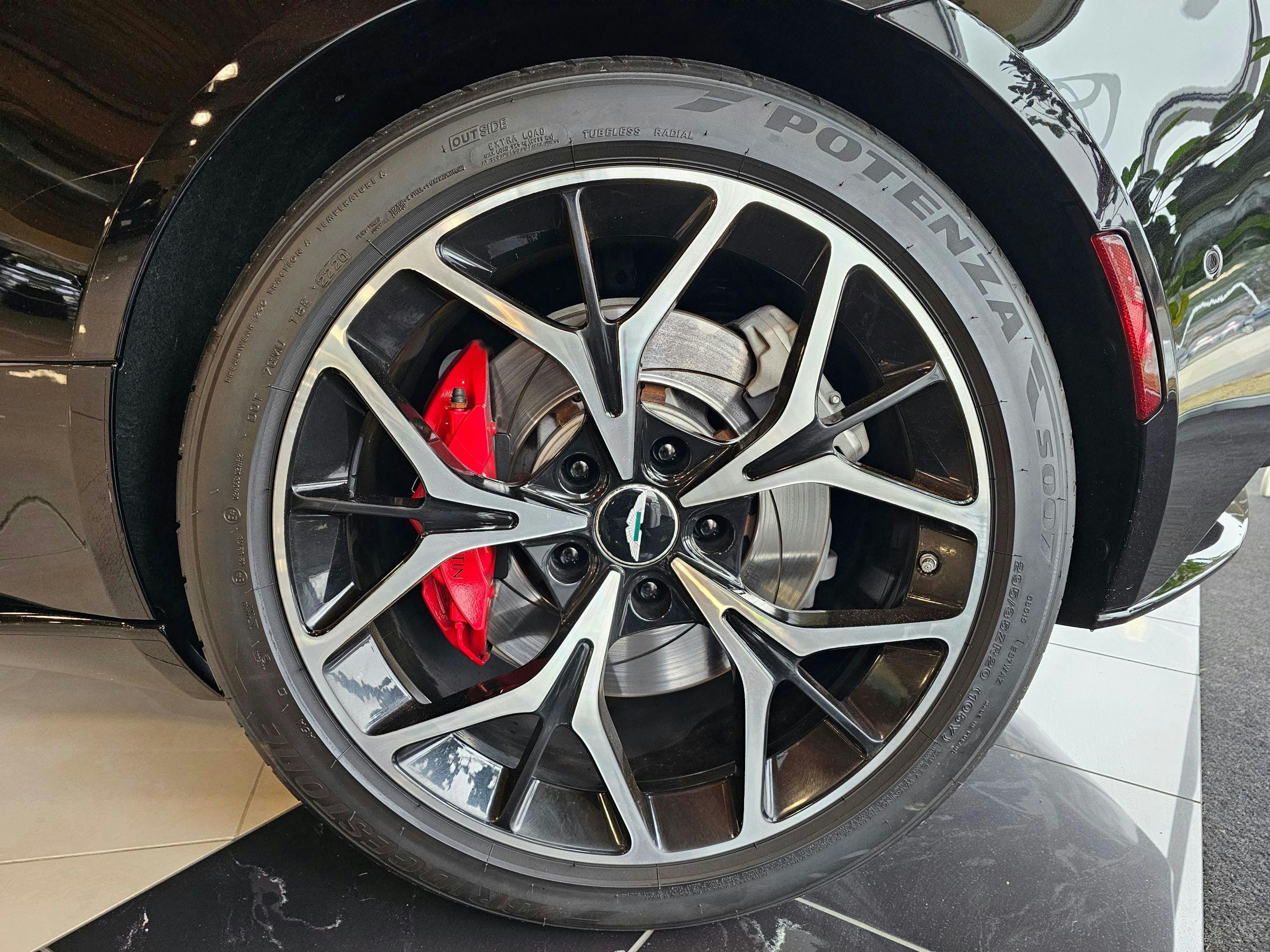 DB9 toyota wheel