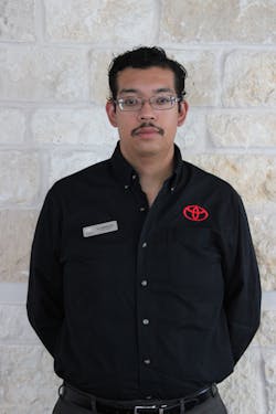 ELI RODRIGUEZ Photo